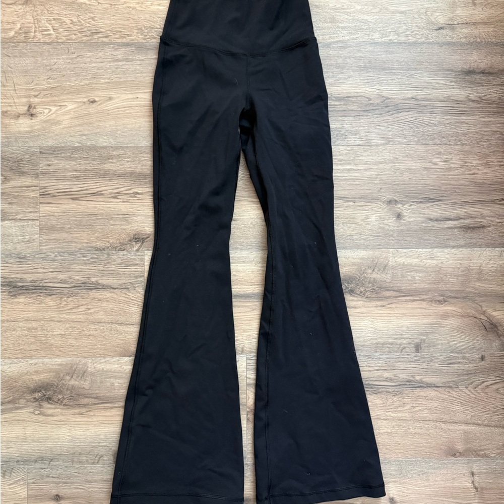 TNA Flared Leggings